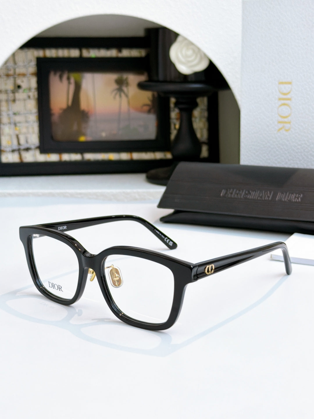 Dior Fashion Black Lens Sunglasses for Men & Women - 867112 - detail image 3