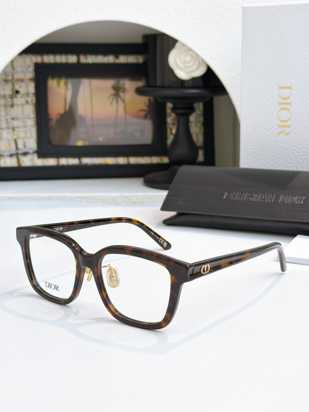 Dior Fashion Black Lens Sunglasses for Men & Women - 867112