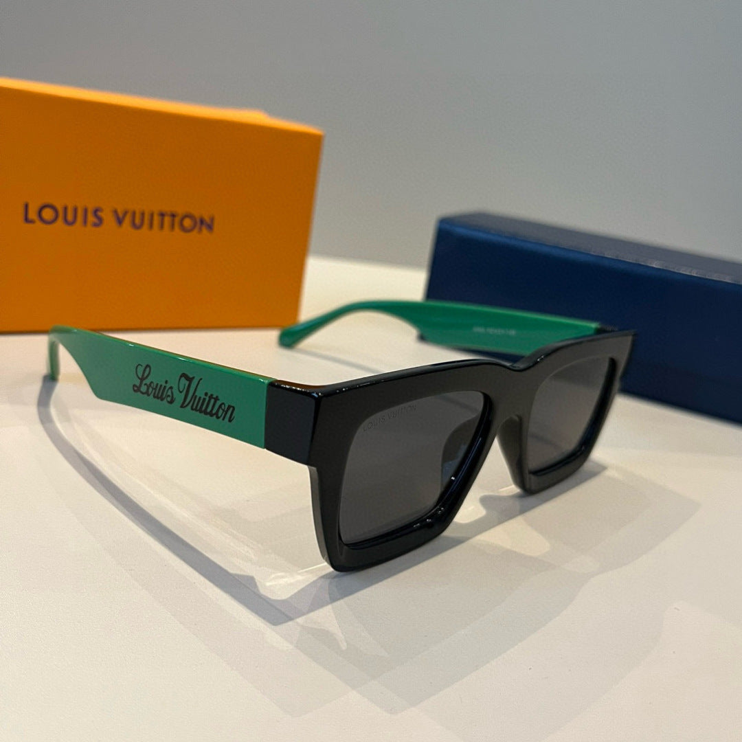 Louis Vuitton Metal Fashion Black Lens Sunglasses for Men & Women - 933803