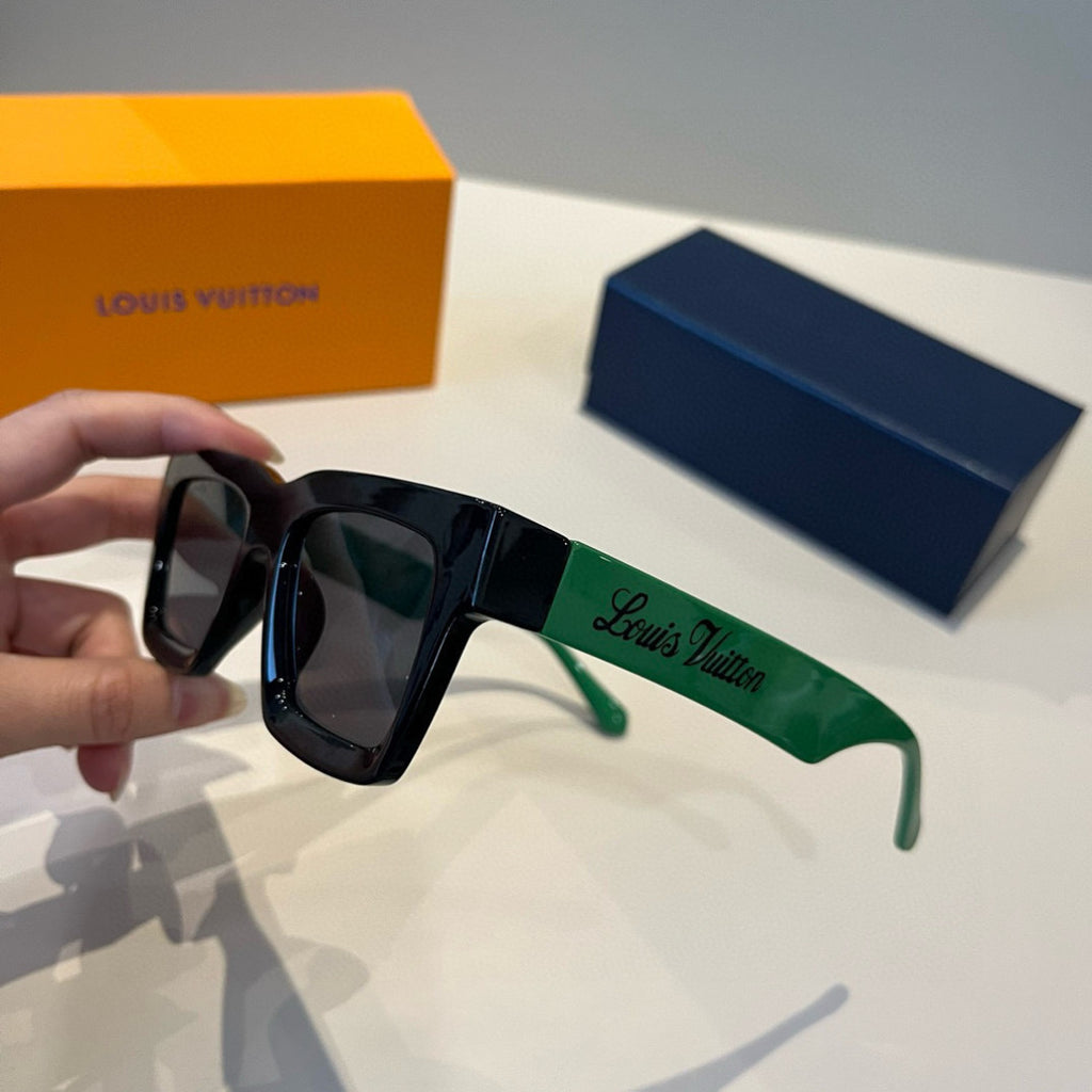 Louis Vuitton Metal Fashion Black Lens Sunglasses for Men & Women - 933803 - detail image 6