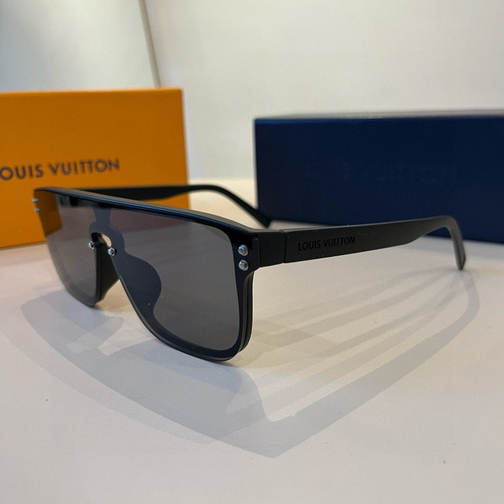 Louis Vuitton Fashion Black Lens Sunglasses for Men & Women - 431129 - detail image 3