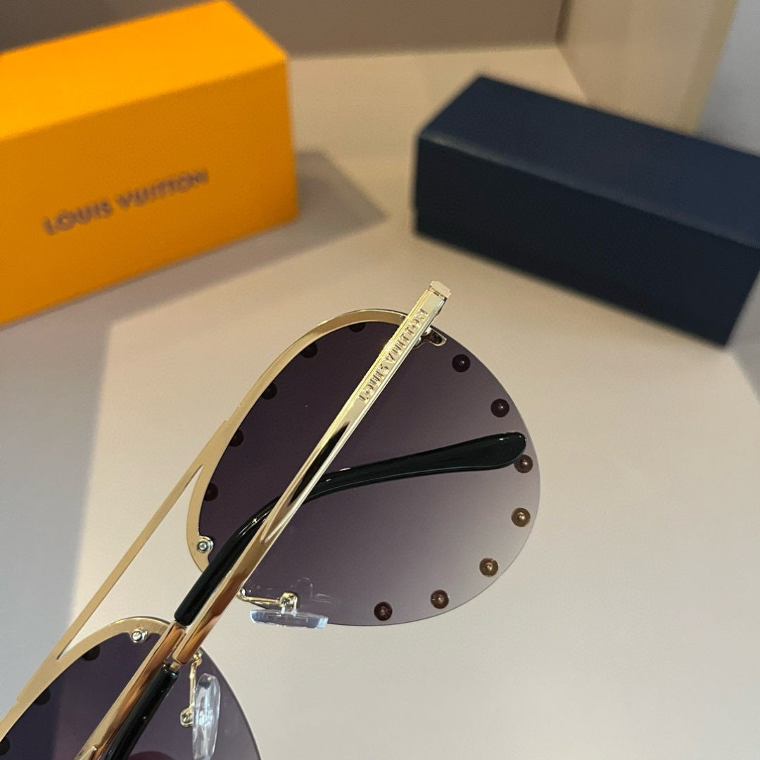 Louis Vuitton Metal Aviator Gold Lens Sunglasses for Men & Women - 448678 - detail image 8