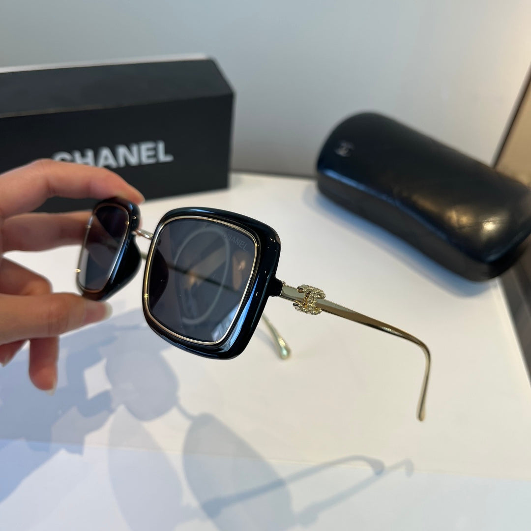 Chanel Fashion Silver Lens Sunglasses for Men & Women - 398527 - detail image 4