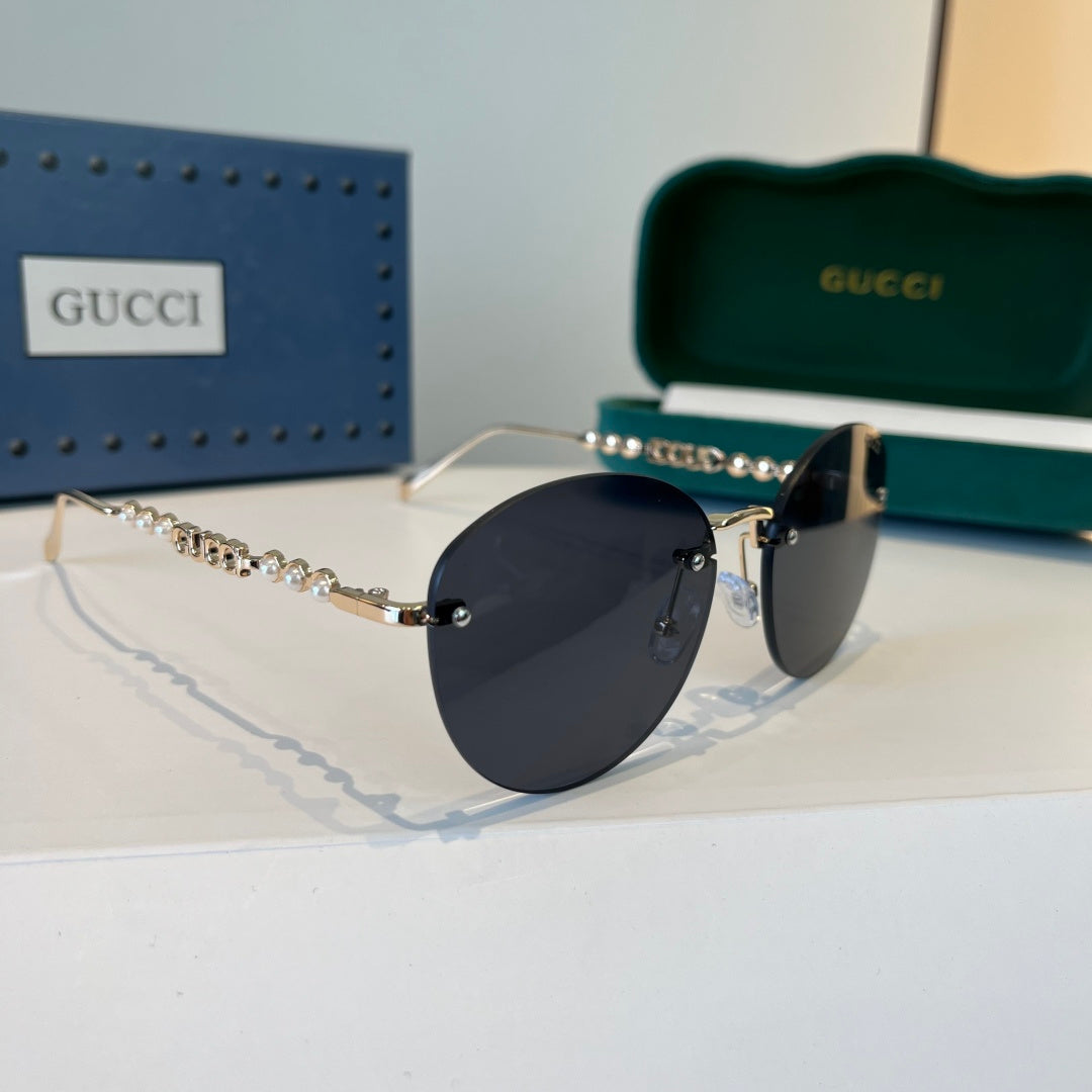 Gucci Oversized Silver Lens Sunglasses for Women - 866914