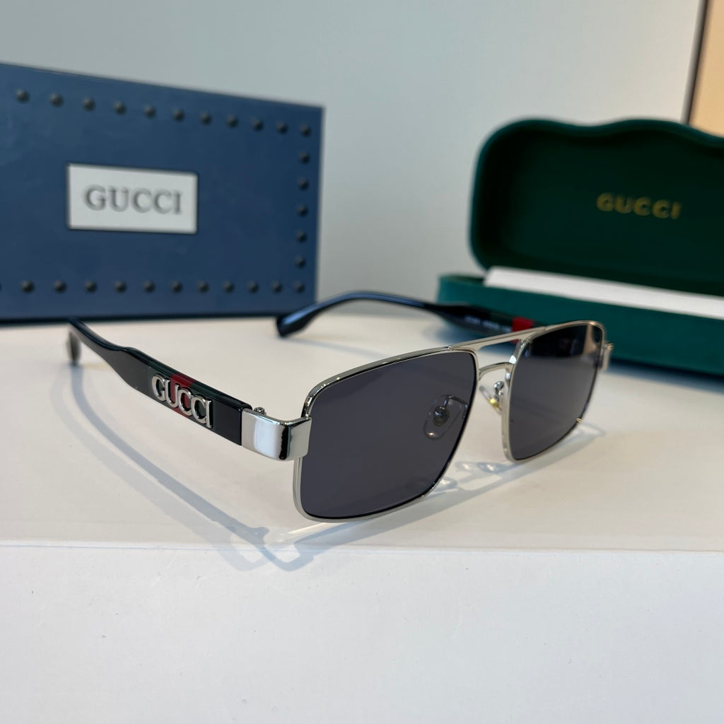 Gucci Oversized Silver Lens Sunglasses for Women - 997570
