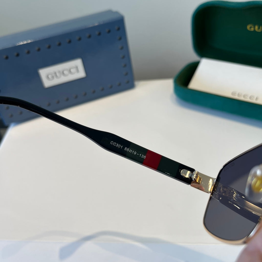 Gucci Oversized Silver Lens Sunglasses for Women - 398300 - detail image 10