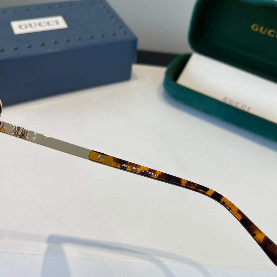 Gucci Oversized Red Lens Sunglasses for Women - 866919 - detail image 5