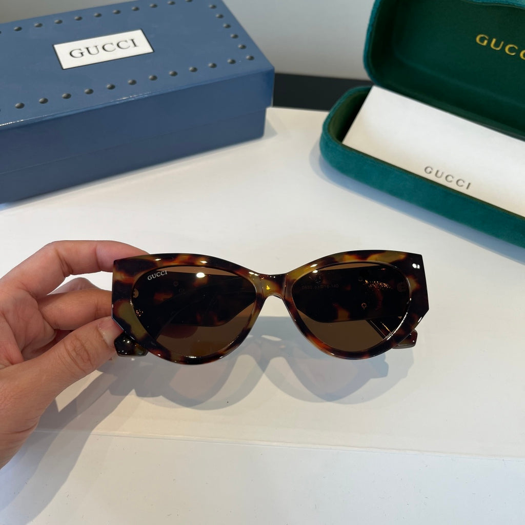 Gucci Cat-Eye Black Lens Sunglasses for Men & Women - 997576 - detail image 8