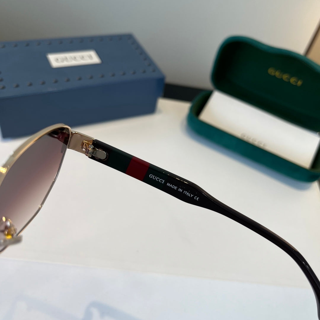 Gucci Oversized Silver Lens Sunglasses for Women - 997577 - detail image 4