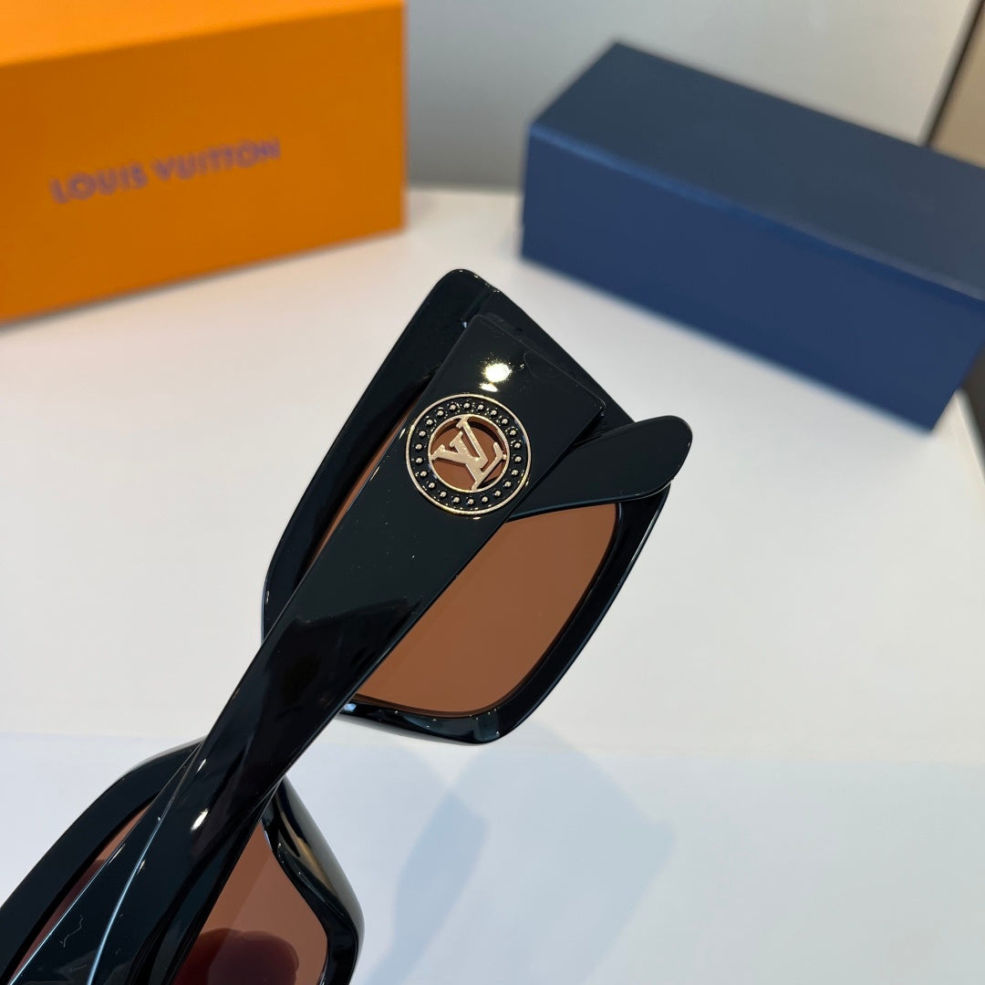 Louis Vuitton Fashion Black Lens Sunglasses for Men & Women - 866868 - detail image 8