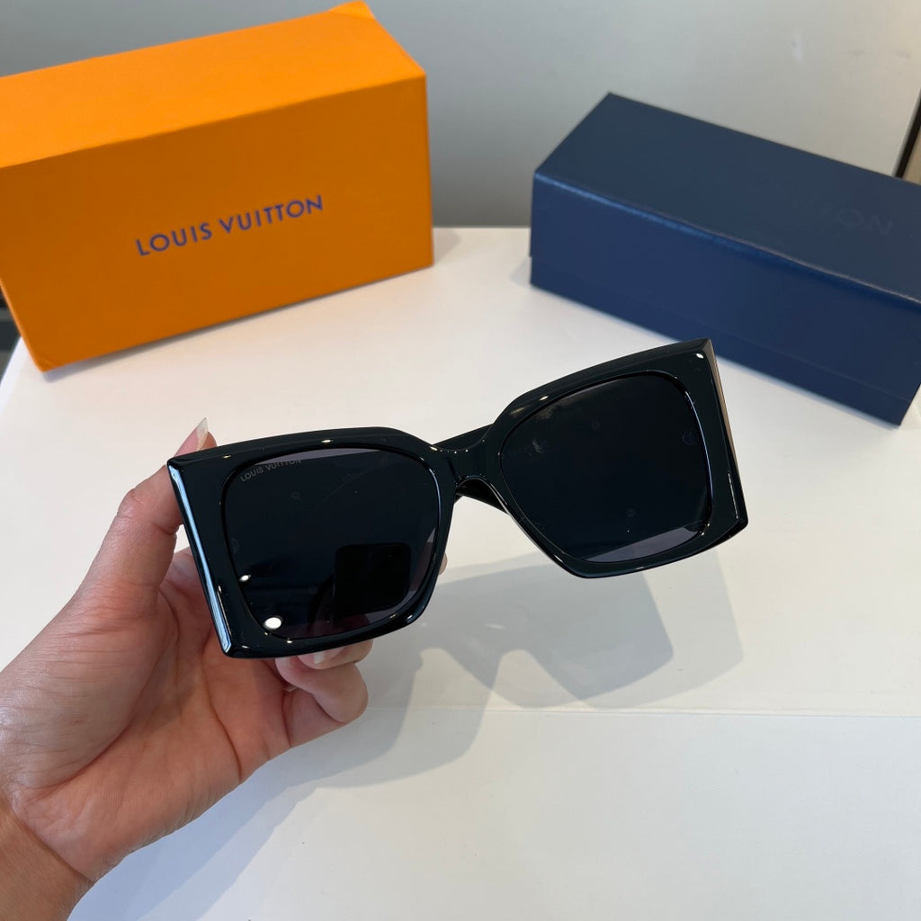 Louis Vuitton Fashion Black Lens Sunglasses for Men & Women - 866870 - detail image 10