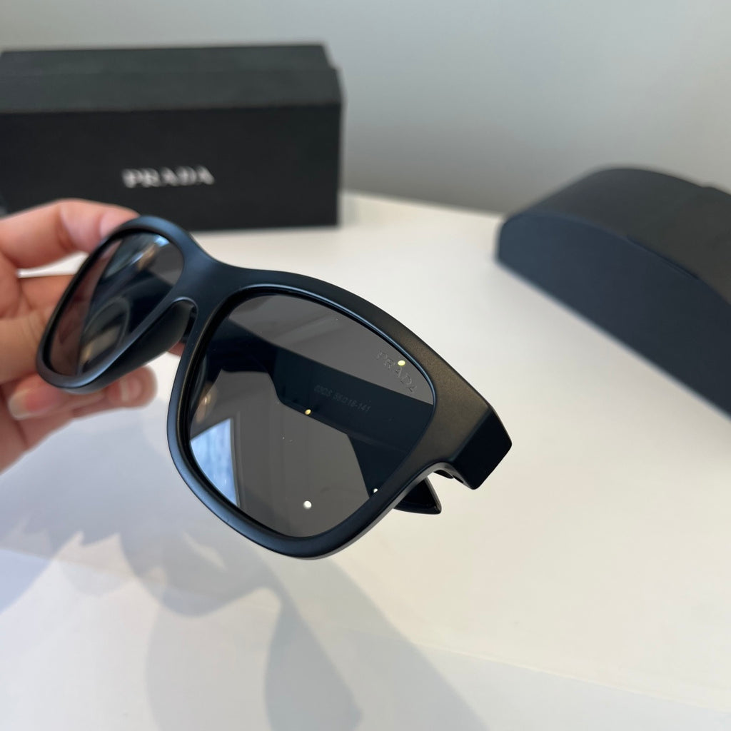 Prada Fashion Black Lens Sunglasses for Men & Women - 487095 - detail image 9