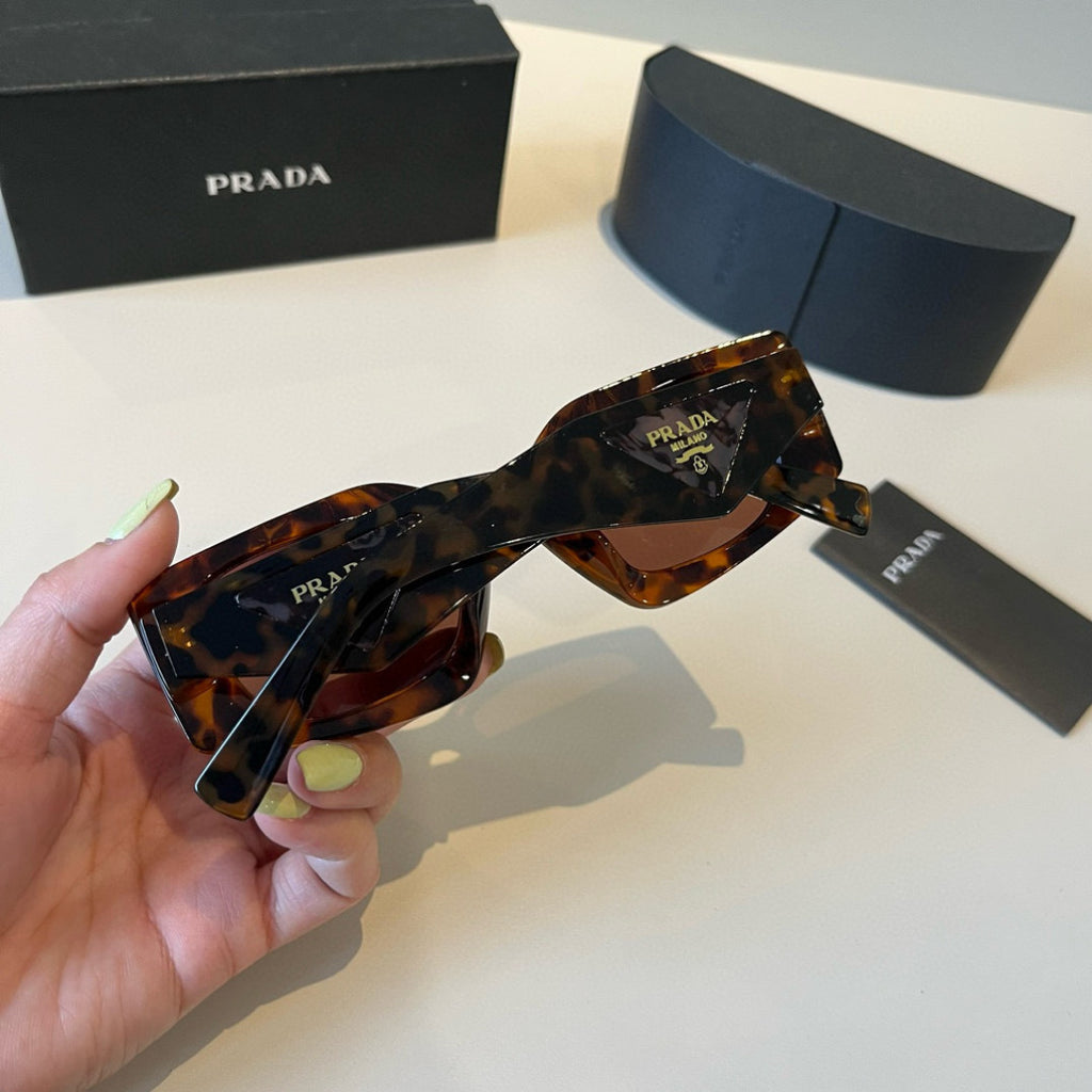 Prada Fashion Black Lens Sunglasses for Men & Women - 432080 - detail image 7