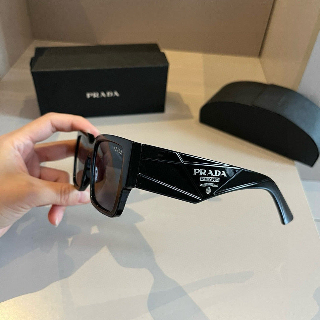 Prada Fashion Gold Lens Sunglasses for Men & Women - detail image 4