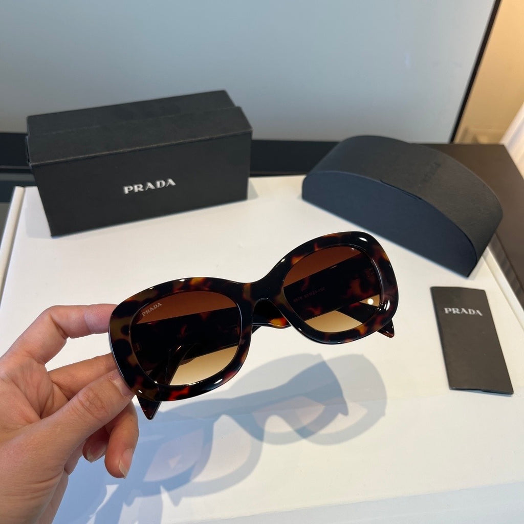 Prada Fashion Black Lens Sunglasses for Men & Women - 432090 - detail image 8