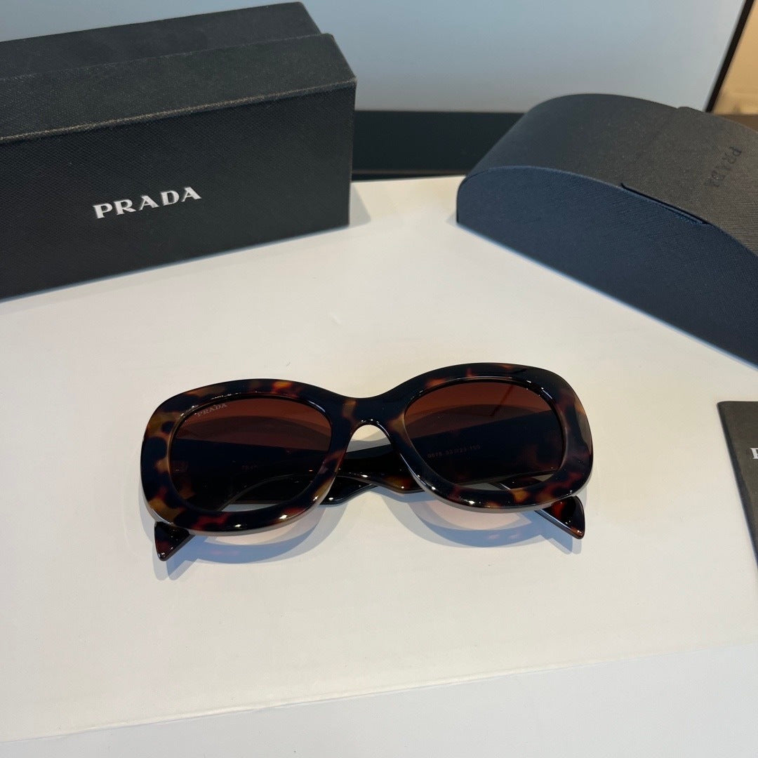 Prada Fashion Black Lens Sunglasses for Men & Women - 432090 - detail image 7