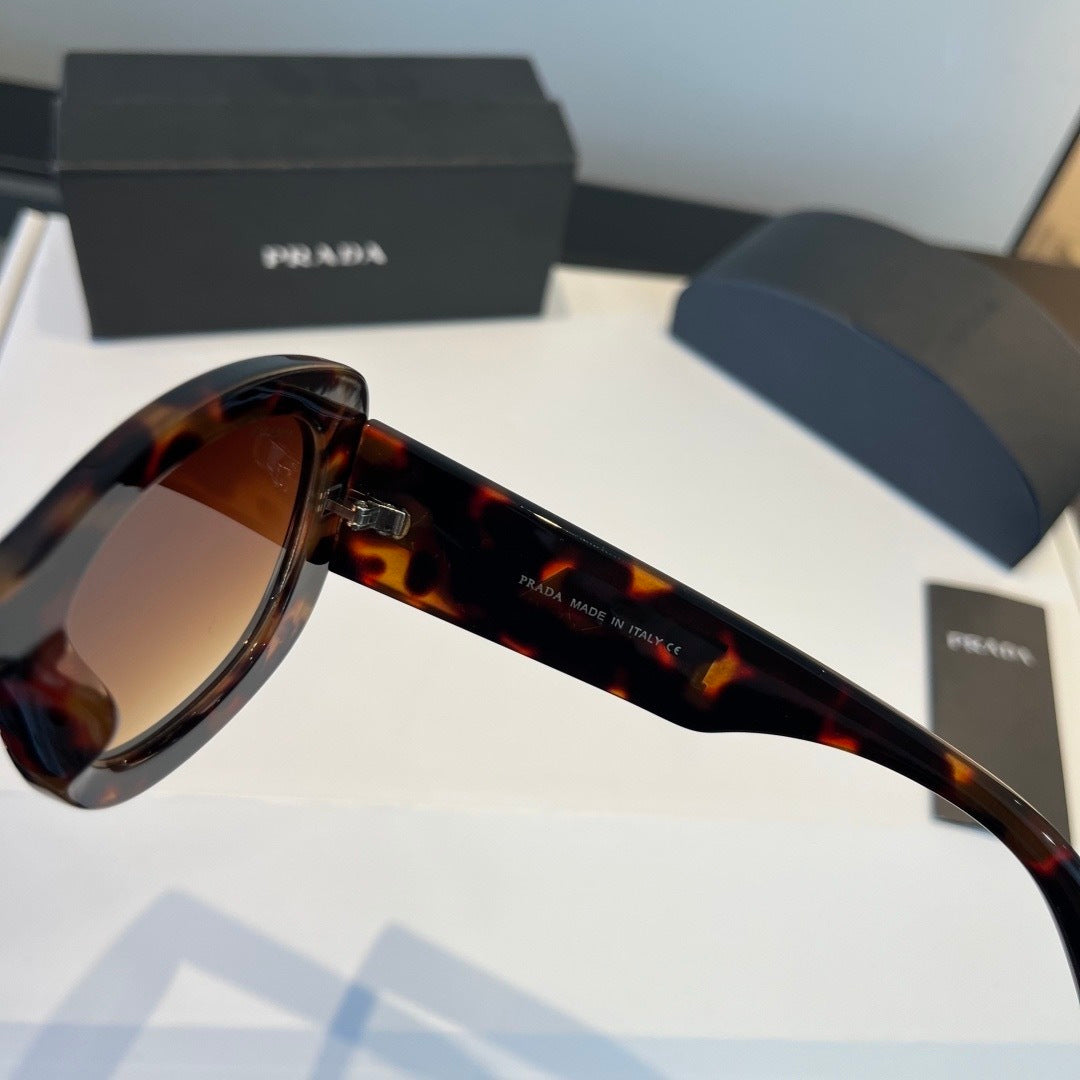 Prada Fashion Black Lens Sunglasses for Men & Women - 432090 - detail image 4