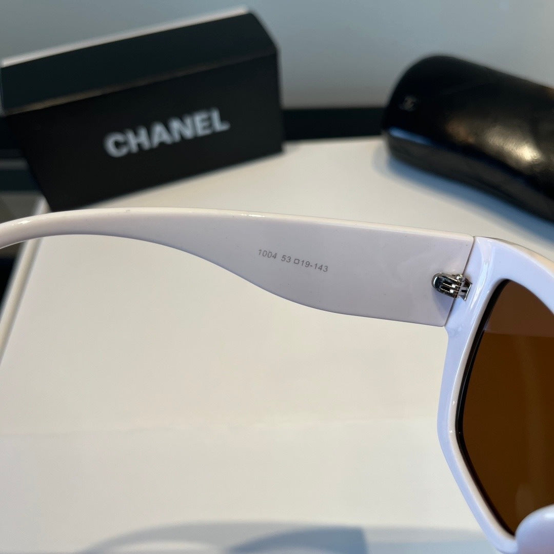 Chanel Fashion Gold Lens Sunglasses for Men & Women - 382234 - detail image 6
