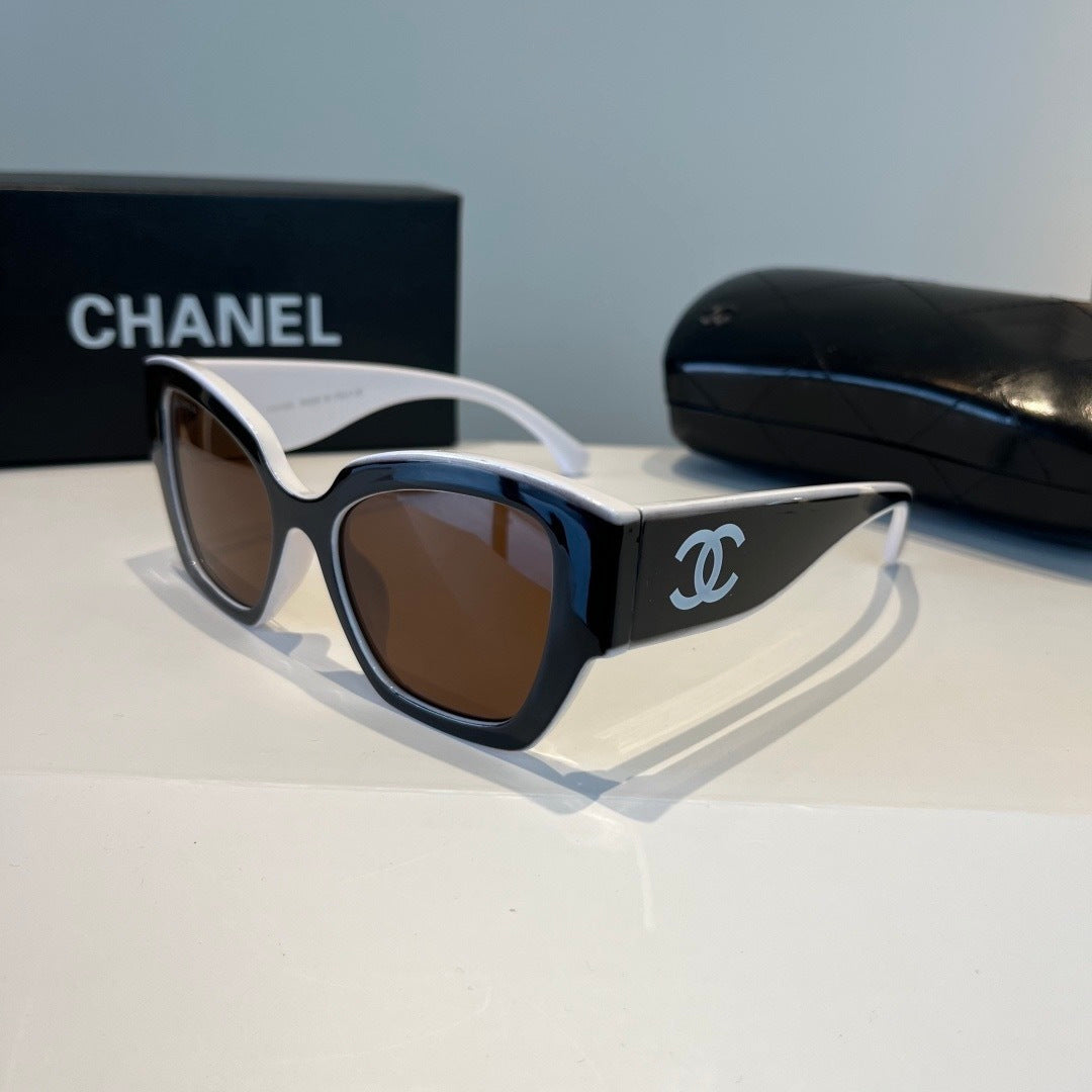 Chanel Fashion Gold Lens Sunglasses for Men & Women - 382234 - detail image 3