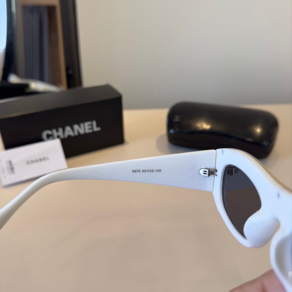 Chanel Fashion Silver Lens Sunglasses for Men & Women - 382236 - detail image 5