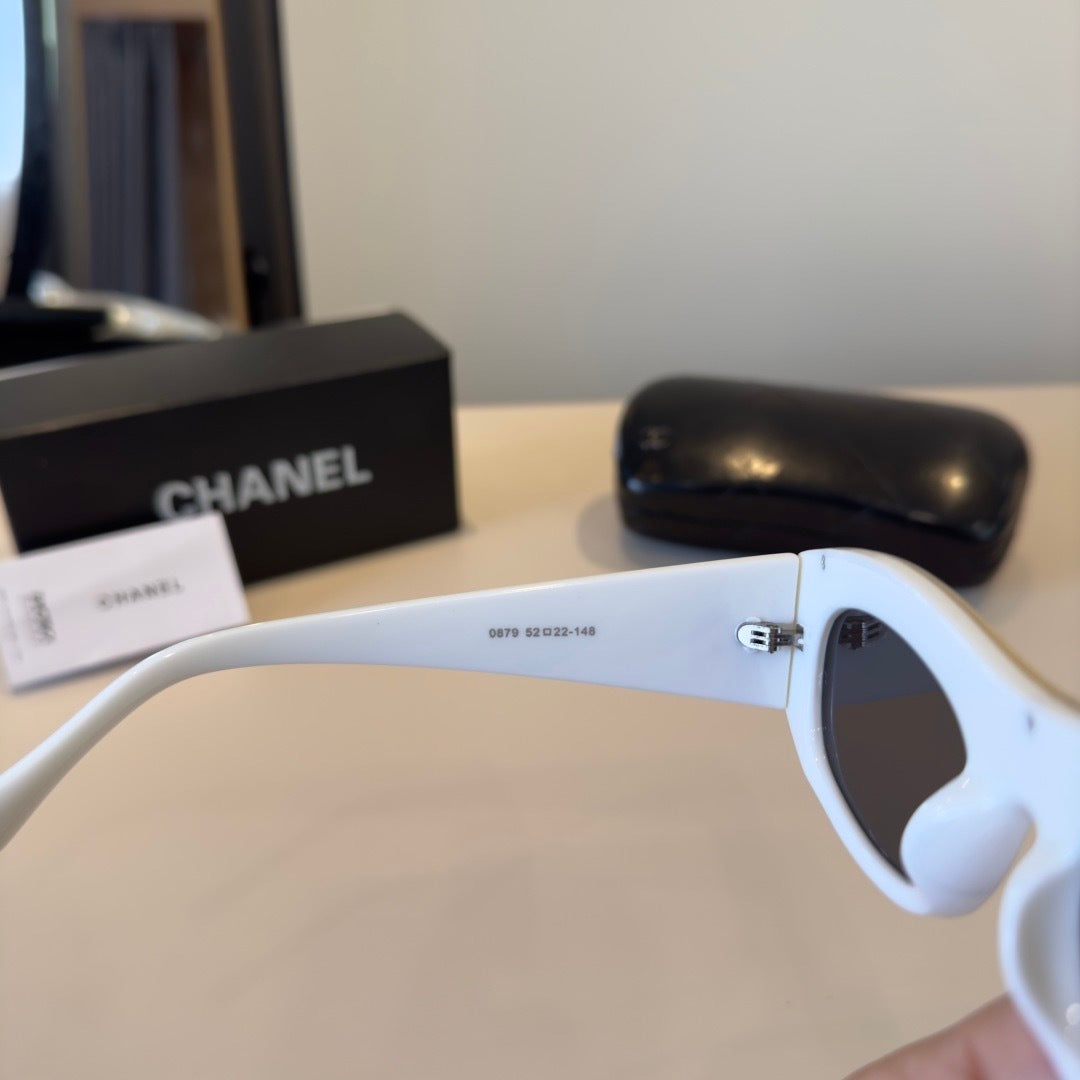 Chanel Fashion Silver Lens Sunglasses for Men & Women - 382236 - detail image 5