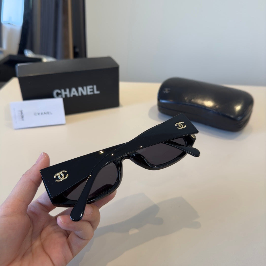 Chanel Fashion Gold Lens Sunglasses for Men & Women - 382237 - detail image 7