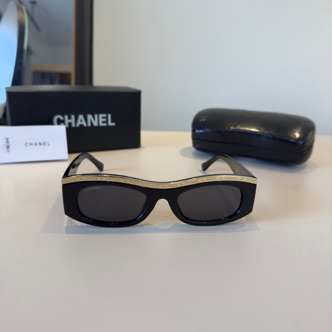 Chanel Fashion Gold Lens Sunglasses for Men & Women - 382237 - detail image 2