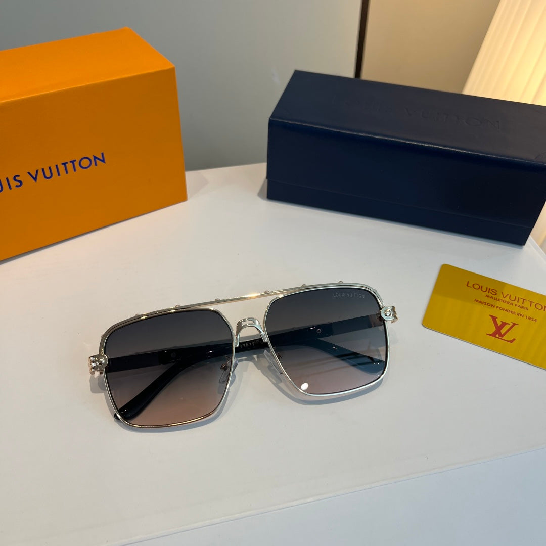 Louis Vuitton Metal Aviator Silver Lens Sunglasses for Men & Women - 381803 - detail image 5