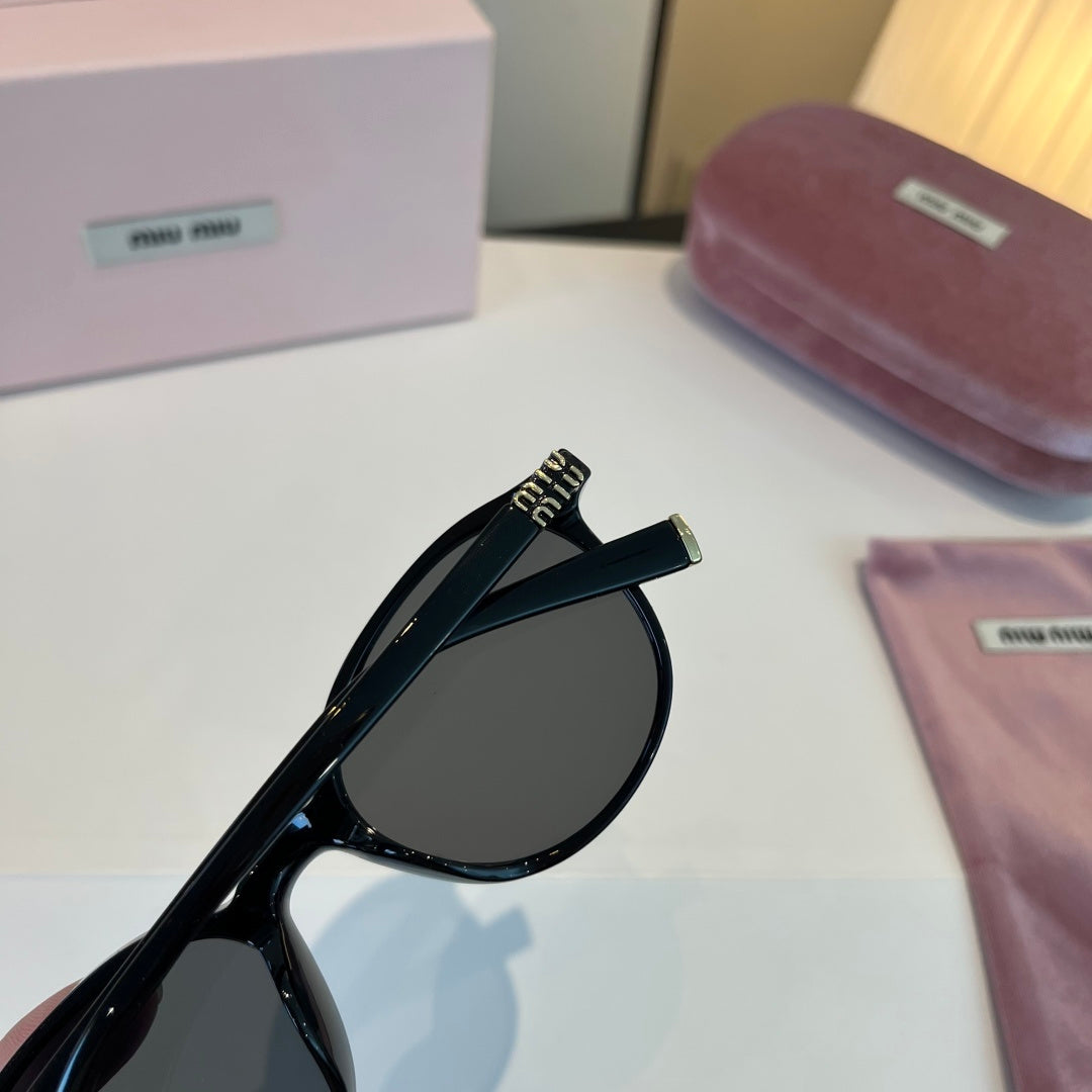Miu Miu SMUO7S Square Black Lens Sunglasses for Men & Women - 998389 - detail image 7