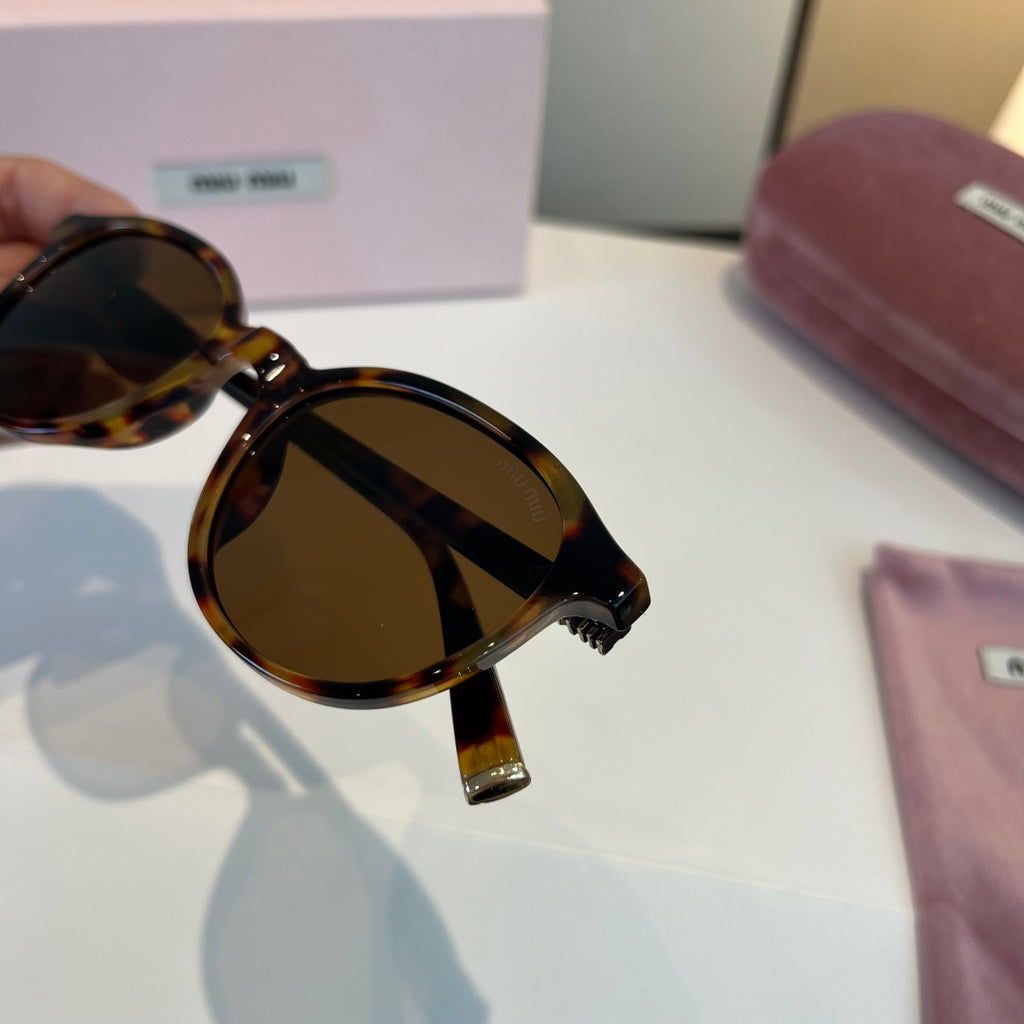 Miu Miu SMUO7S Square Brown Lens Sunglasses for Men & Women - 998390 - detail image 6