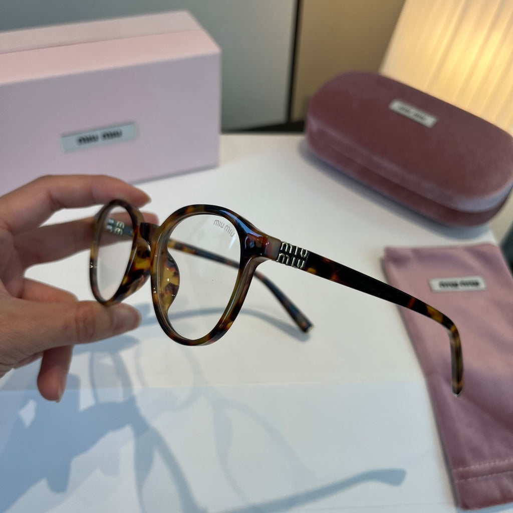 Miu Miu SMUO7S Square Silver Lens Sunglasses for Men & Women - 998392 - detail image 4