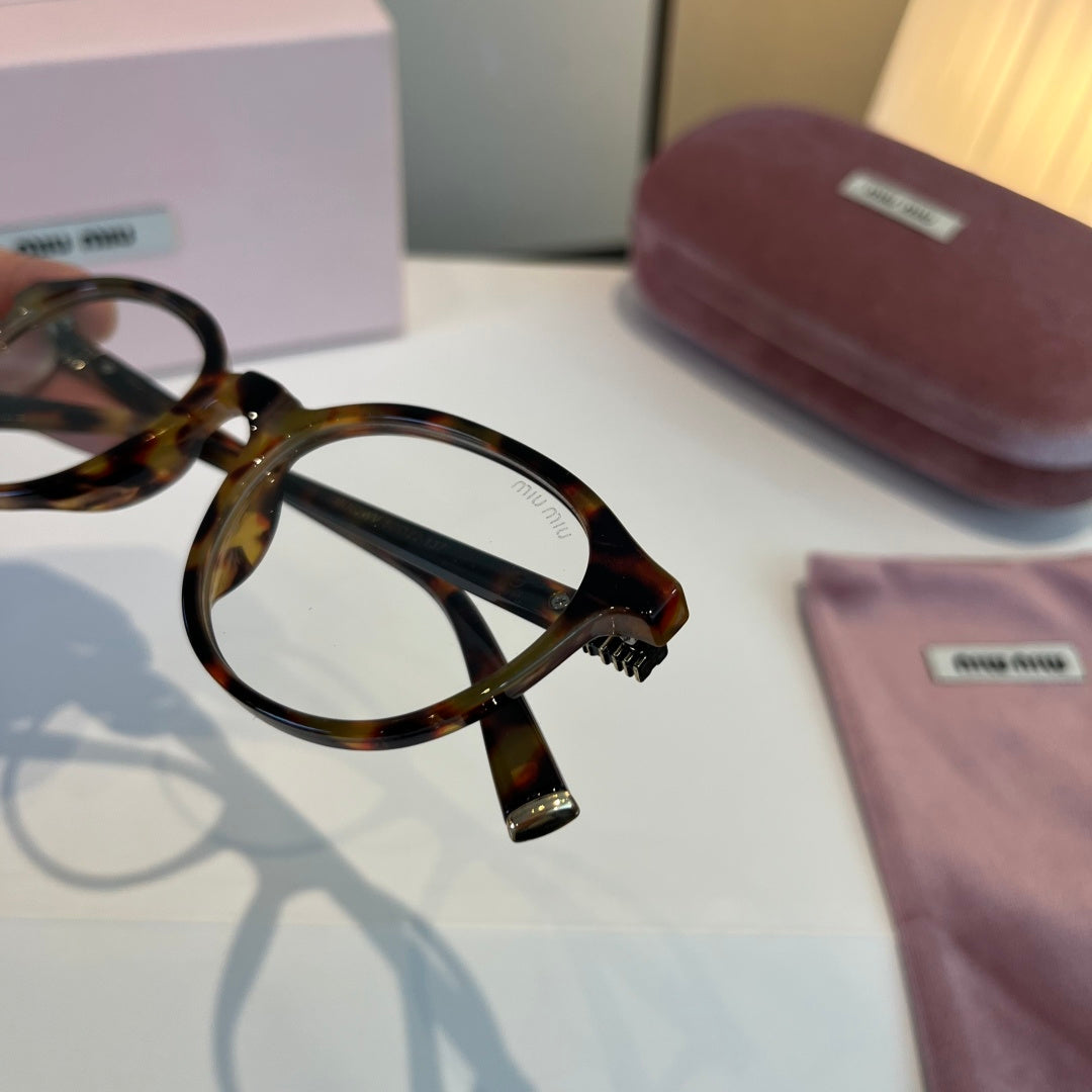 Miu Miu SMUO7S Square Silver Lens Sunglasses for Men & Women - 998392 - detail image 6