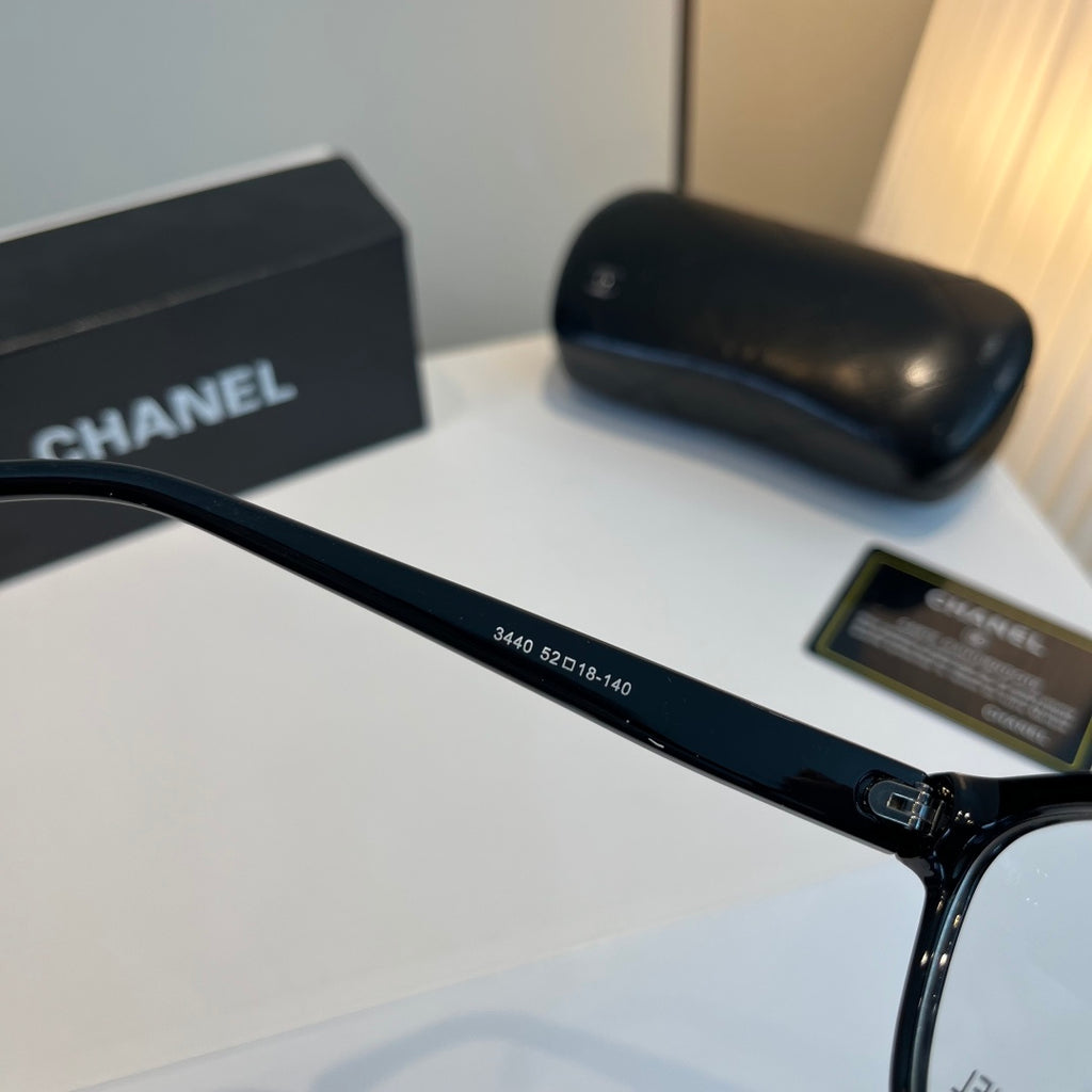 Chanel Fashion Black Lens Sunglasses for Men & Women - 382230 - detail image 8