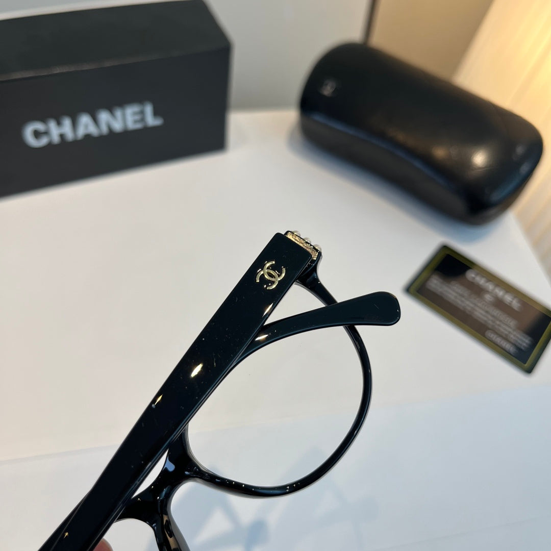 Chanel Fashion Black Lens Sunglasses for Men & Women - 382230 - detail image 6