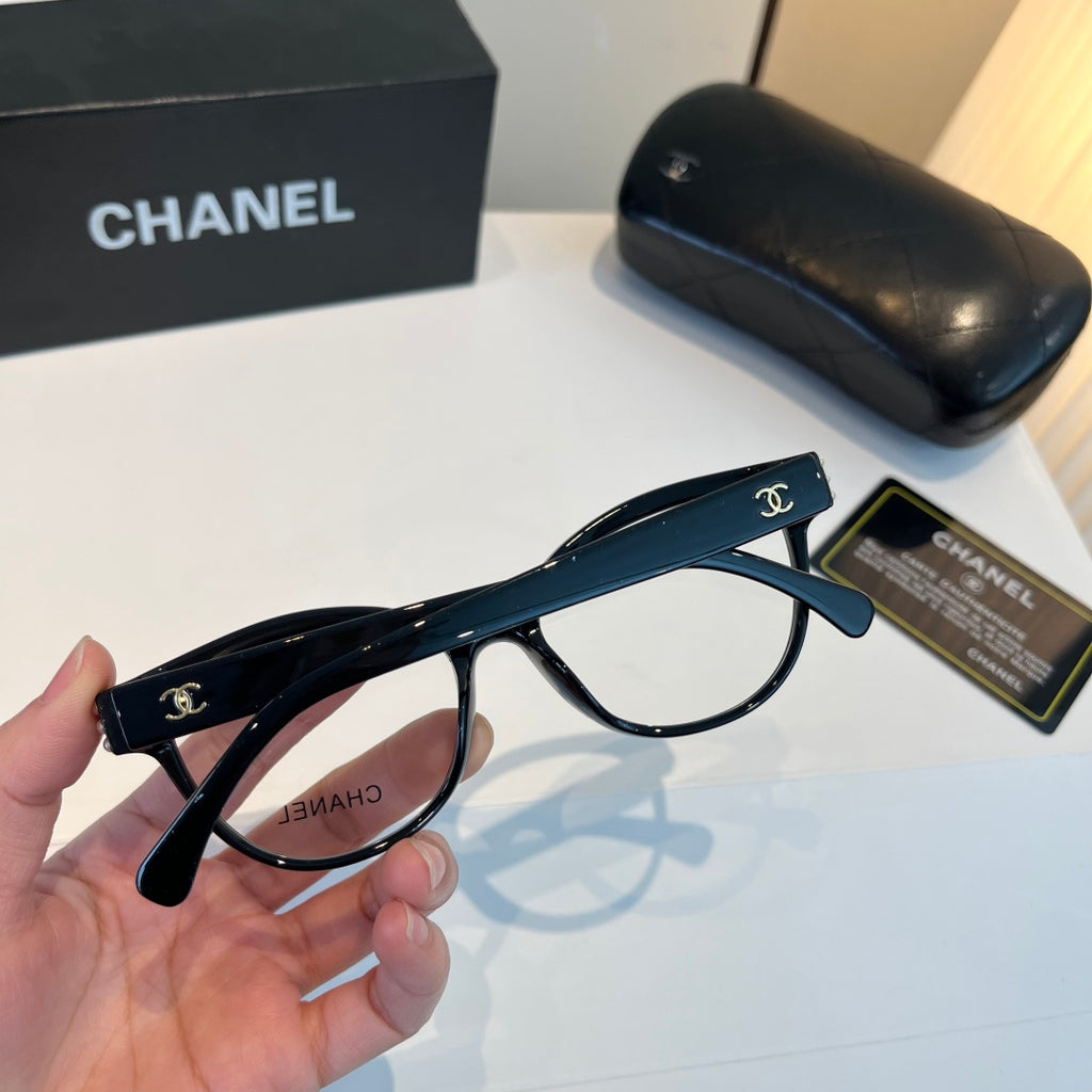 Chanel Fashion Black Lens Sunglasses for Men & Women - 382230 - detail image 7