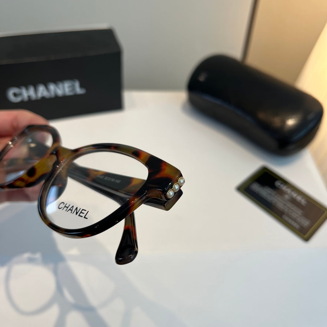 Chanel Fashion Silver Lens Sunglasses for Men & Women - 382231 - detail image 6