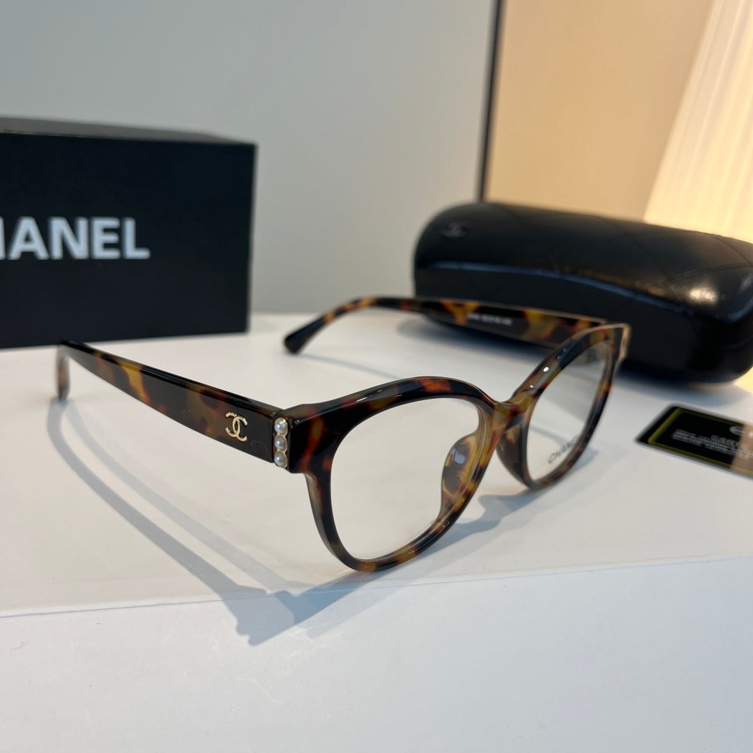 Chanel Fashion Silver Lens Sunglasses for Men & Women - 431559
