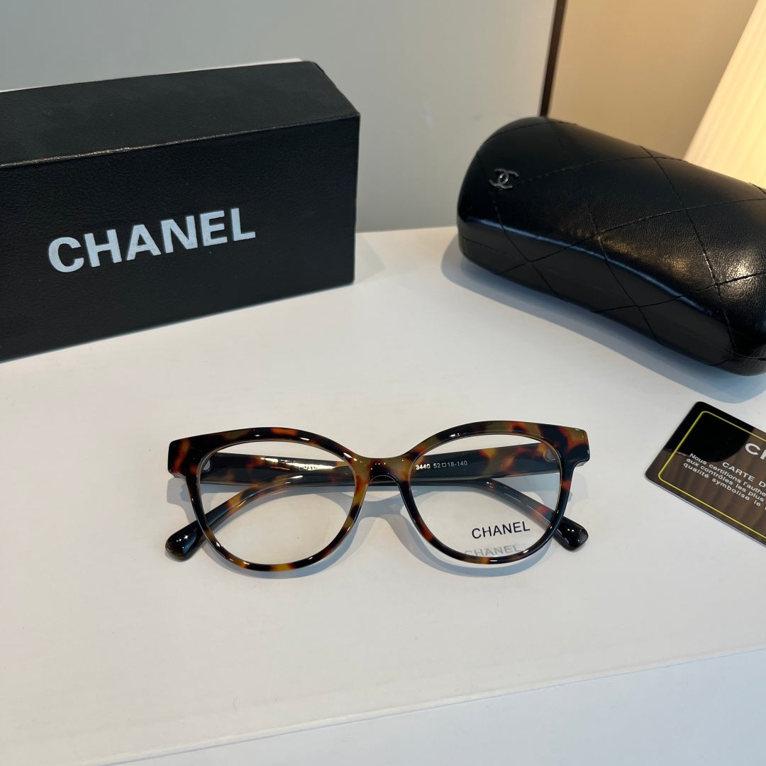 Chanel Fashion Silver Lens Sunglasses for Men & Women - 382231 - detail image 4