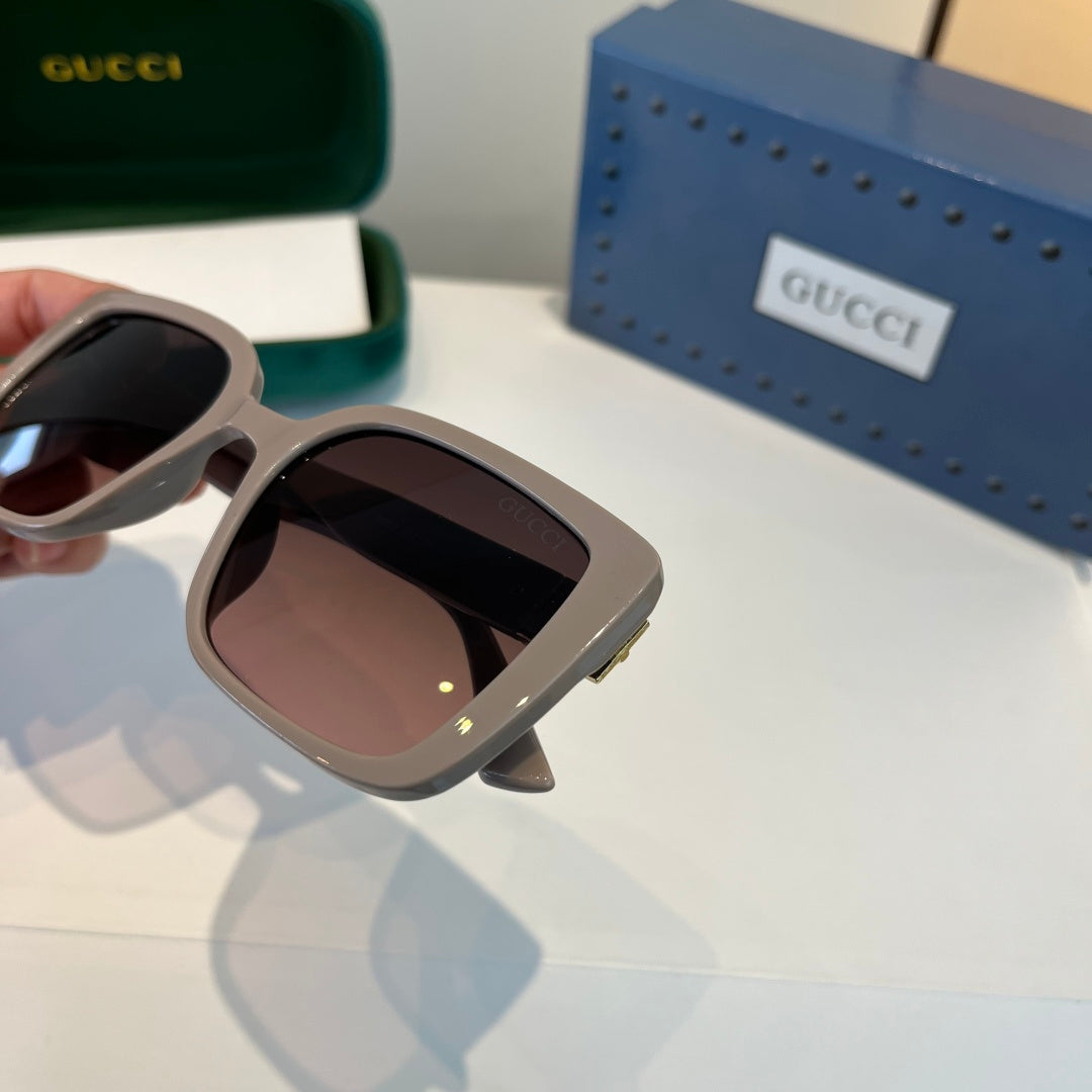 Gucci Oversized Silver Lens Sunglasses for Women - 997661 - detail image 6