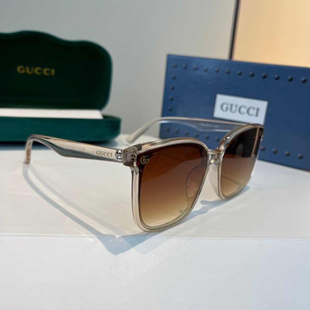 Gucci Oversized Brown Lens Sunglasses for Men & Women - 431404