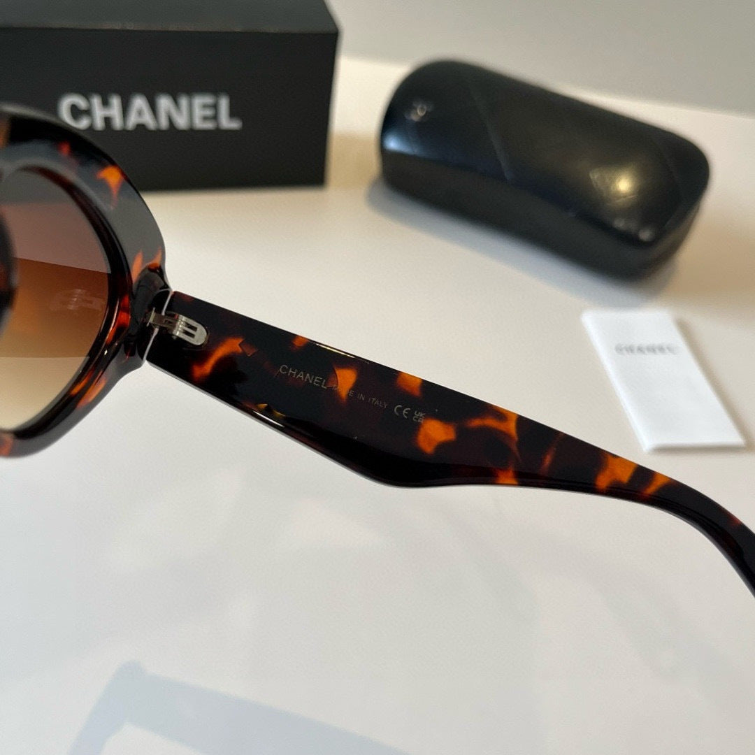 Chanel Fashion Black Lens Sunglasses for Men & Women - 465154 - detail image 9