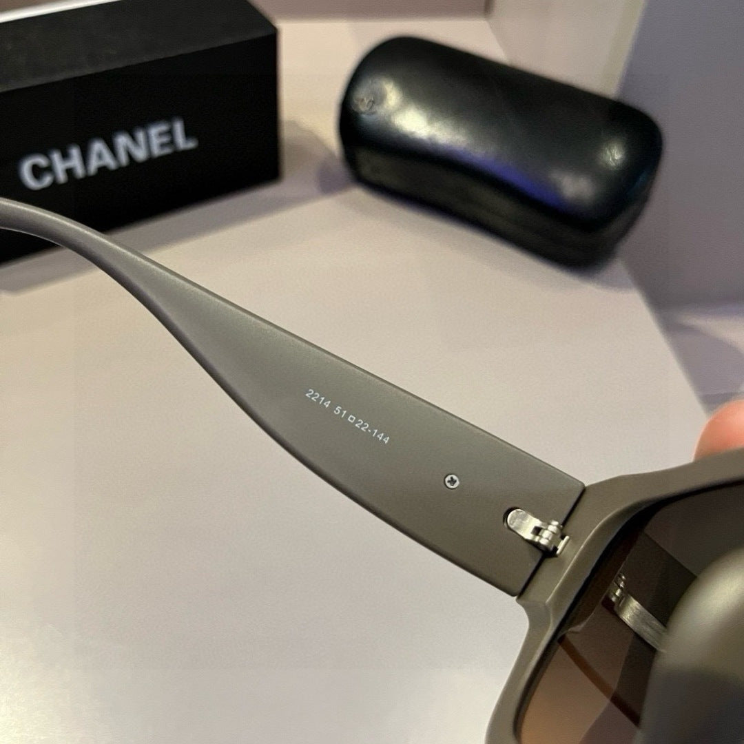 Chanel Fashion Brown Lens Sunglasses for Men & Women - 382229 - detail image 6