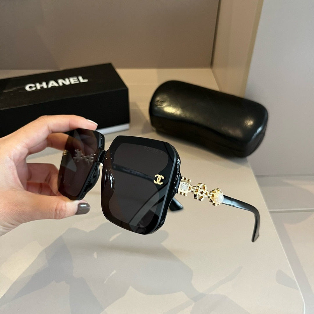 Chanel Fashion Gold Lens Sunglasses for Men & Women - 398525 - detail image 3