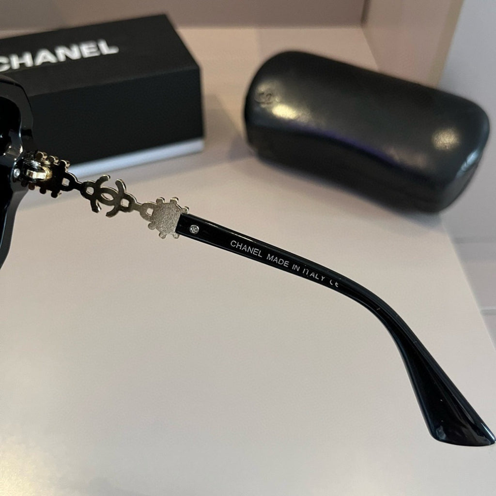Chanel Fashion Gold Lens Sunglasses for Men & Women - 398525 - detail image 8