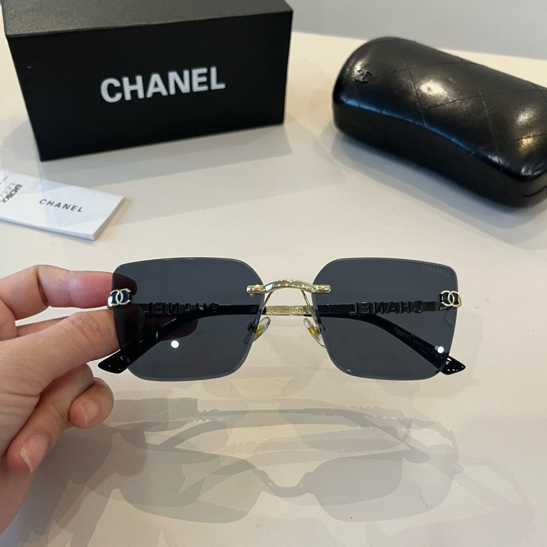 Chanel Oversized Silver Lens Sunglasses for Men & Women - 358024 - detail image 5