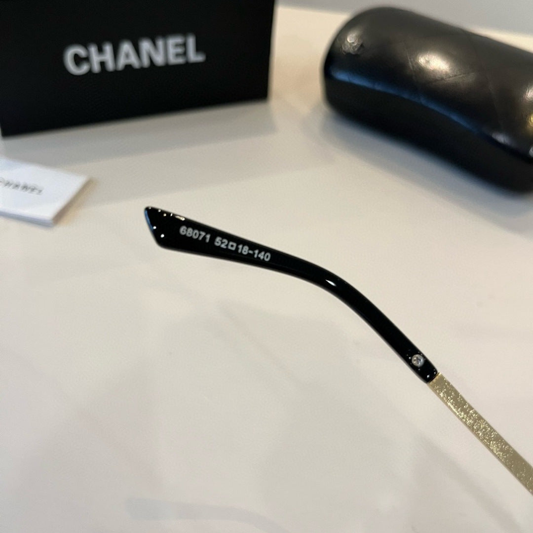 Chanel Oversized Silver Lens Sunglasses for Men & Women - 358024 - detail image 9