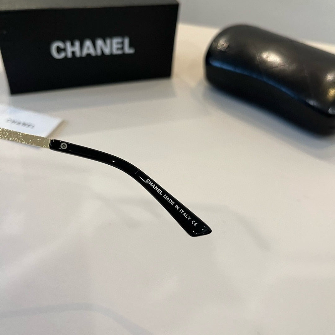 Chanel Oversized Silver Lens Sunglasses for Men & Women - 358024 - detail image 10
