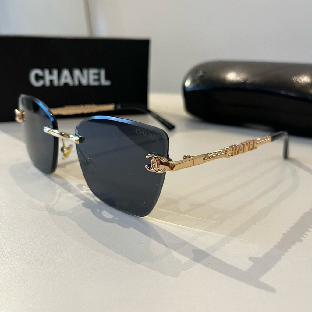 Chanel Oversized Silver Lens Sunglasses for Men & Women - 415216 - detail image 3