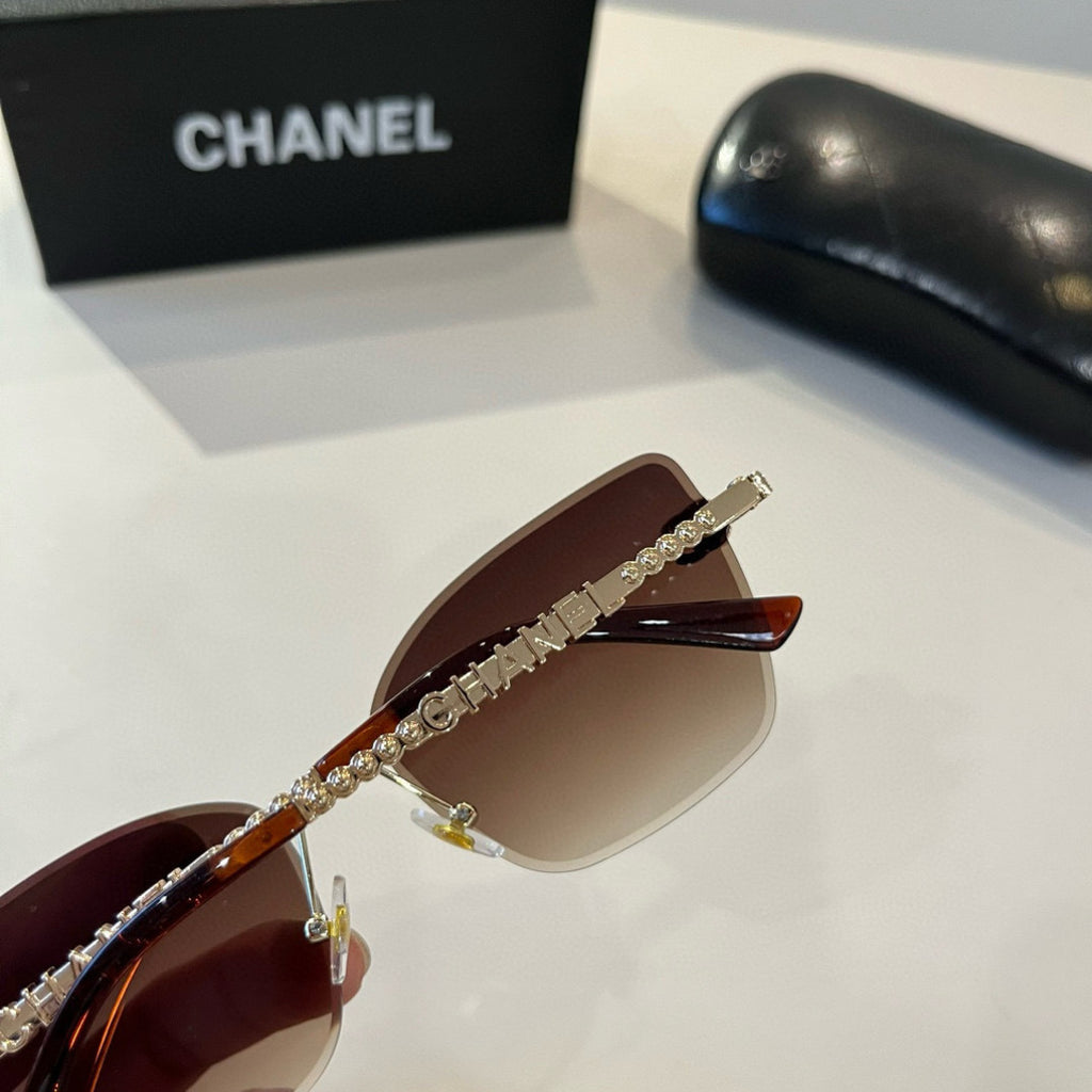 Chanel Oversized Brown Lens Sunglasses for Men & Women - 415217 - detail image 7