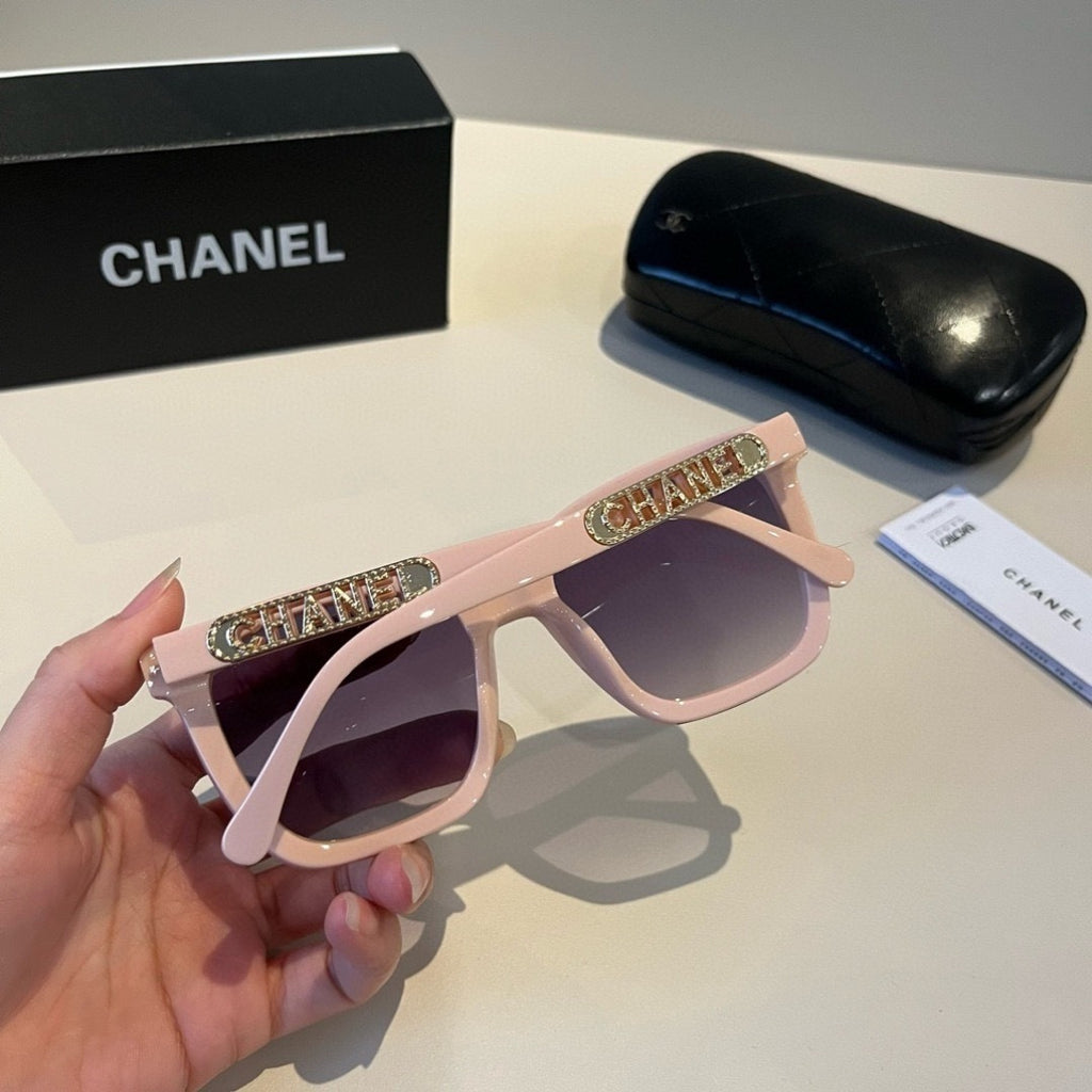 Chanel Fashion Black Lens Sunglasses for Men & Women - 371784 - detail image 7